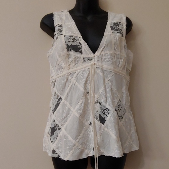 White House Black Market Tops - White House Black Market lacey patchwork top sz S